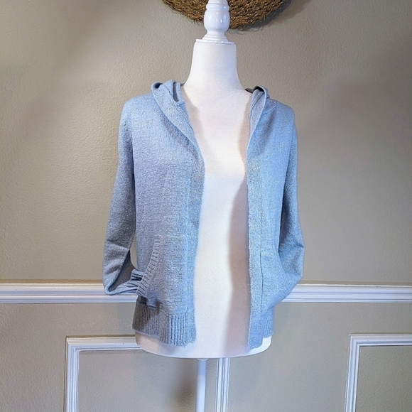 Sky Blue Silver Sparkly Hoodie Long Sleeve Lightweight Sweater NWT - Picture 6 of 6